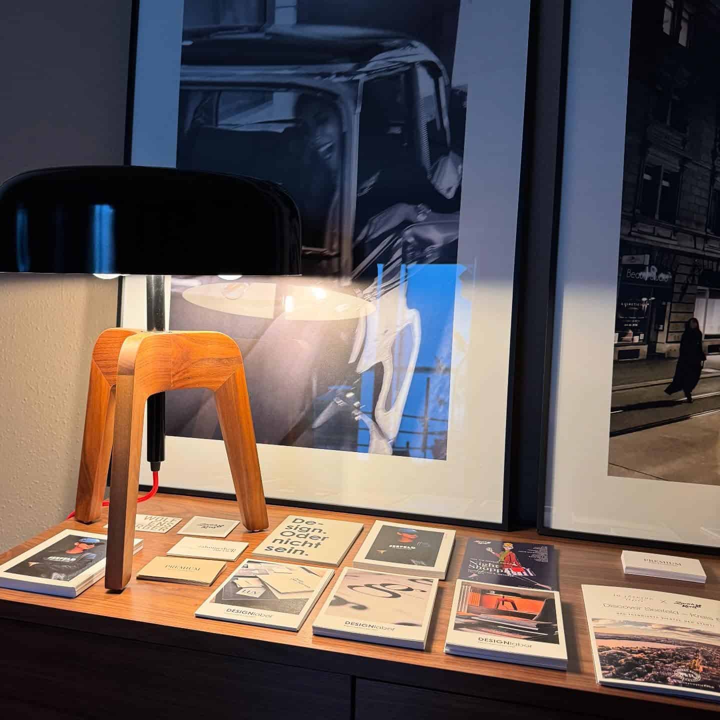 MOOD - Back at the office!
New Year. New Energy. New Opportunities.

DESIGN. ODER NICHT SEIN.
Design Labor, Visual Design Agency
Signaustrasse 14
CH-8008 Zürich
T 079 887 78 88
info@design-labor.ch
www.design-labor.ch

#brochure #postcards #businesscards #graphics #design