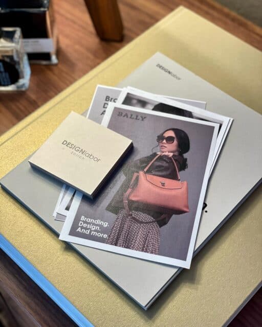 PRINTWORK
Work in Progress #sneakpeek #inspiration

@designlaborzurich

Mehr darüber in Kürze.

DESIGN. ODER NICHT SEIN.

Design Labor, Visual Design Agency
Signaustrasse 14
CH-8008 Zürich
T 079 887 78 88
info@design-labor.ch
www.design-labor.ch

#printwork #postcards #creativeagency